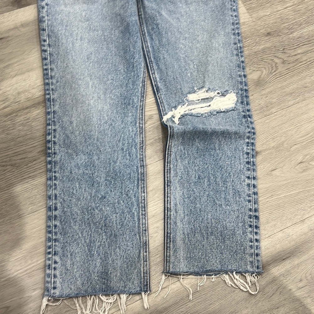 GRLFRND Karolina High Rise Straight Crop in Larchmont with Rips - Picture 3 of 8